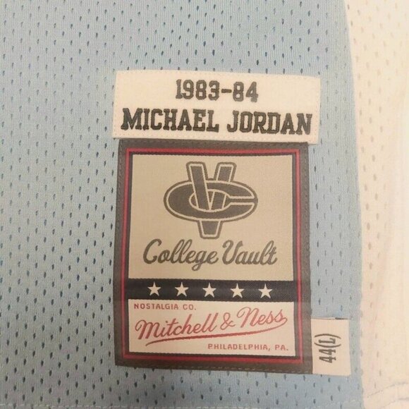 Mitchell & Ness Michael Jordan North Carolina Tar Heels Basketball Jersey Mens L - Picture 4 of 10